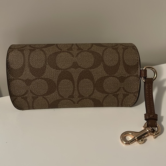 Coach Sunglasses Case - Picture 2 of 4